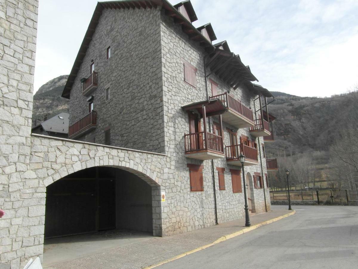 B18 - Edif Perramo - Villmor Apartment Benasque Exterior photo